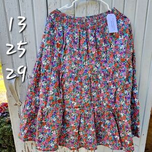 Super cute floral skirt